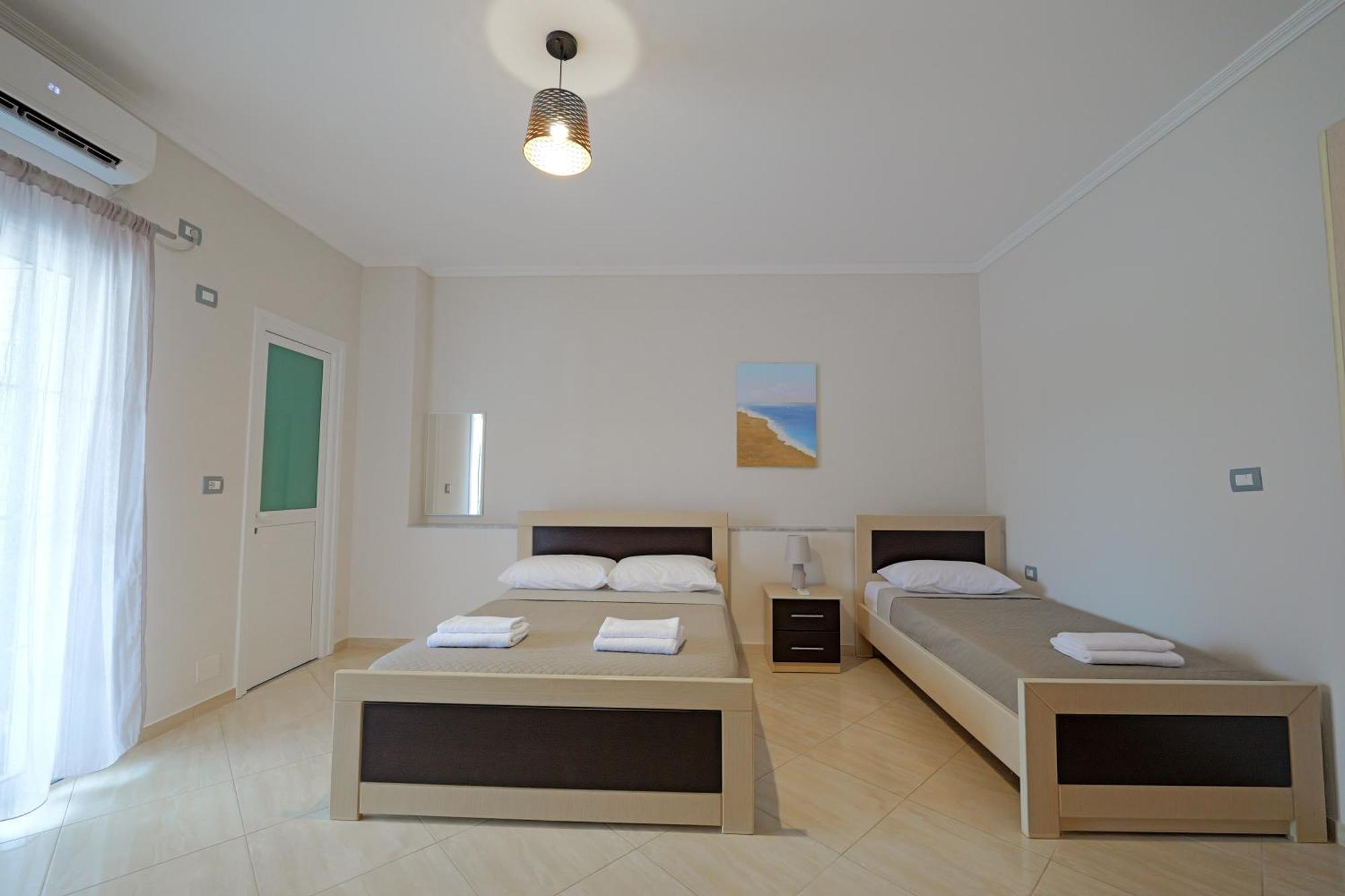 Hotel Deja Vu Ksamil Ruang foto