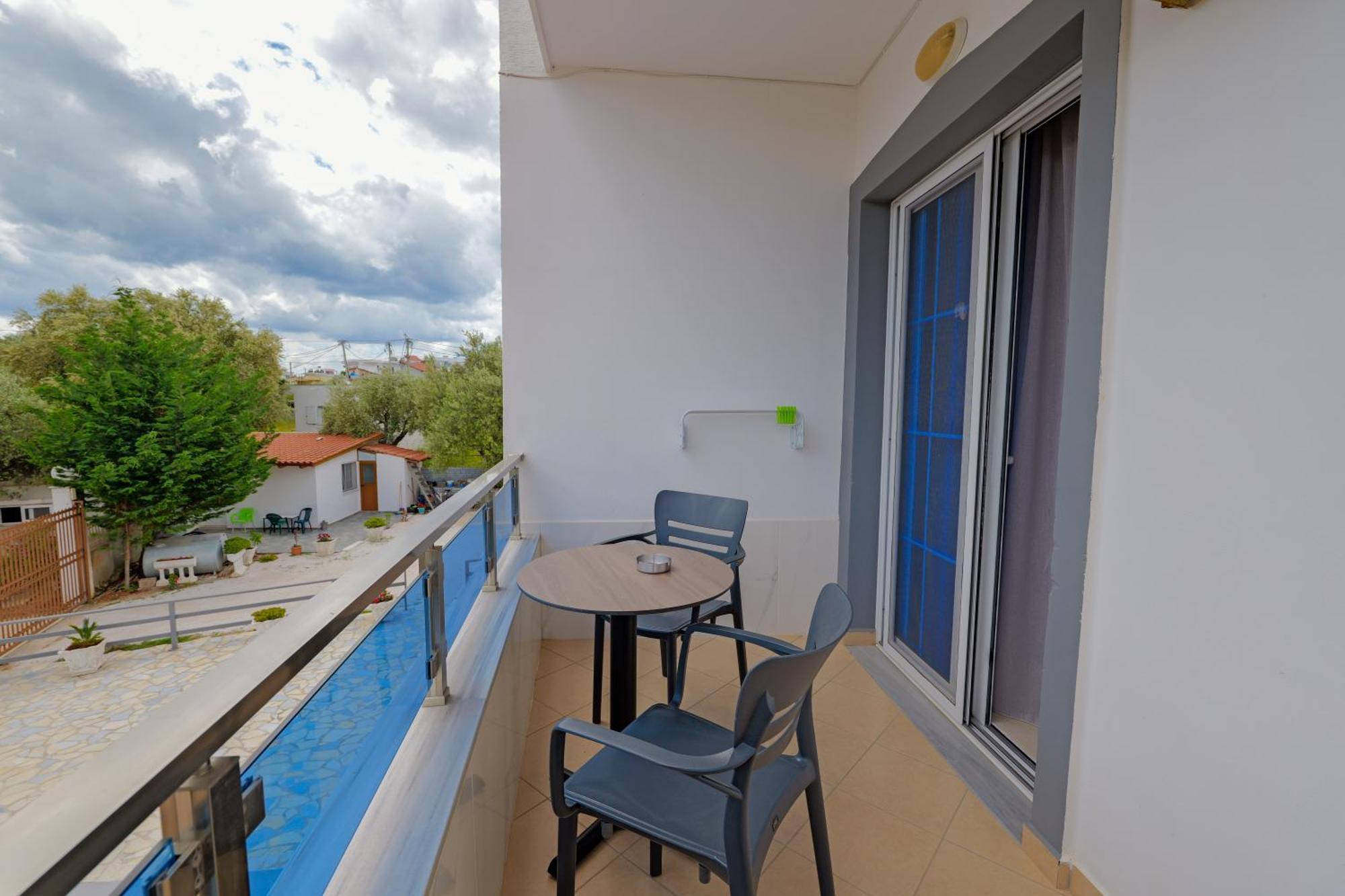 Hotel Deja Vu Ksamil Bagian luar foto